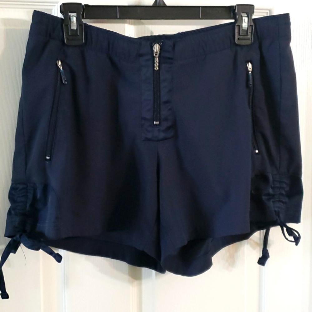 NIKE DRI-FIT SHORTS